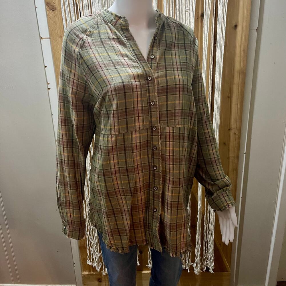 NWT In Loom Green Plaid Oversized Flannel Shacket Button Up Shirt Medium Large